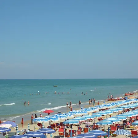 Palazzo Del Mare Int4 Silvi Apartment *